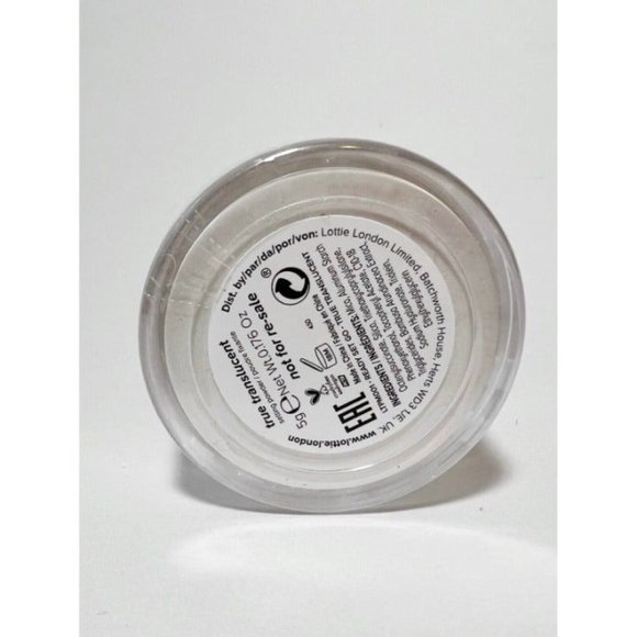 Lottie London Ready Set! Go True Translucent Setting Powder - Picture 2 of 2